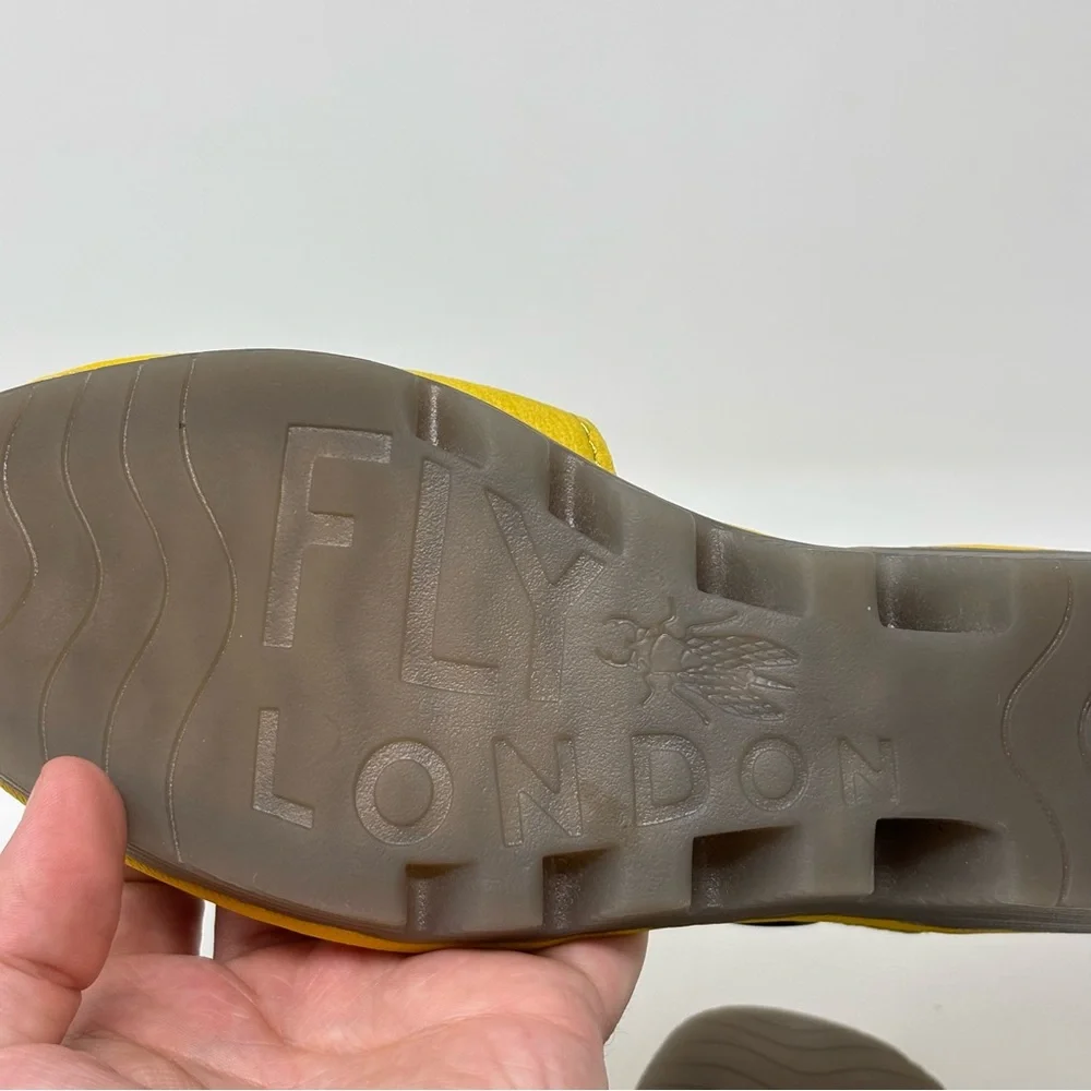 Fly London Yellow Suede Peep Toe Chunky Sandals Size 37 (6-6.5) - Picture 14 of 14